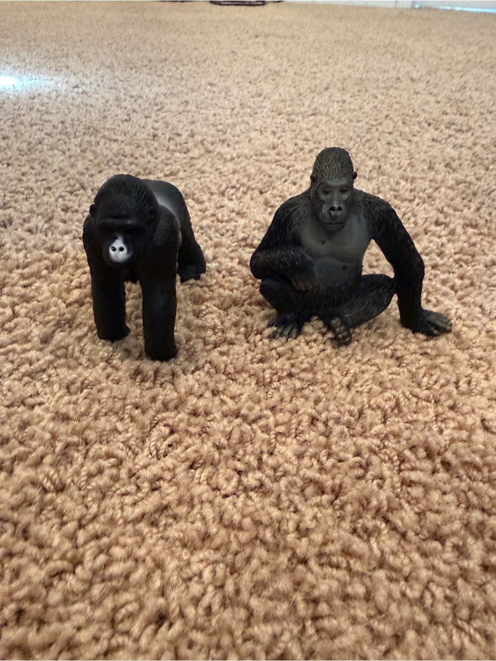 Terra By Battat Gorilla Set of 2 Animal Figures